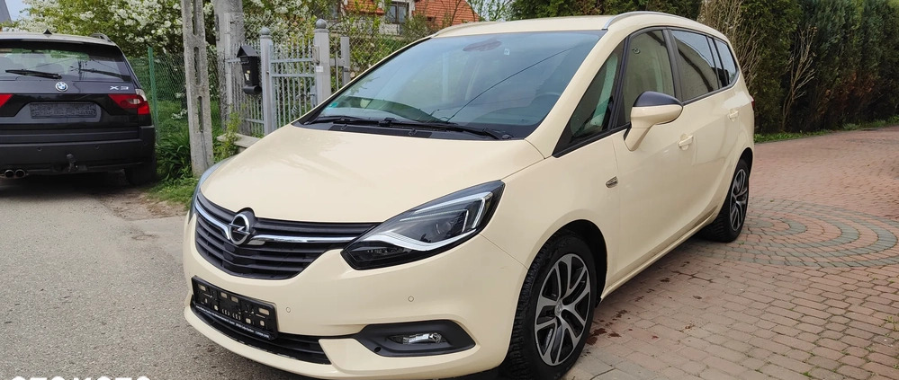 Opel Zafira cena 34999 przebieg: 272000, rok produkcji 2018 z Kraków małe 92